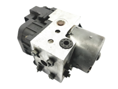 Abs-pumppu Nissan Micra K11 476601F500 0273004539 Bosch