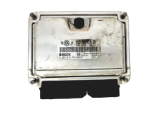 Ohjausyksikkö 038906019ER 0281010704 Volkswagen Bosch 18281