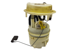 Polttoainepumppu Peugeot 206 9642124080 1525Y1 6362