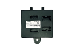 Ohjausyksikkö EMM-T4 L1 231A04735R 506111F00 Renault 31196