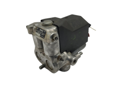 Abs-pumppu Mercedes-Benz E W124 0265200043 Bosch 6213