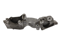 Moottorin kiinnike 8200527320 2.0 dci Renault Nissan Opel 1434