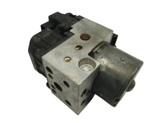 Abs-pumppu Opel Corsa B 90496978 0265216409 Bosch 64300