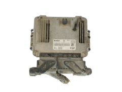 Ohjausyksikkö 55198054 AL 0281012122 Opel Bosch 35557