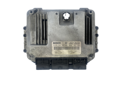 Ohjausyksikkö 0281012589 8200527725 8200527756 Renault Bosch 53549