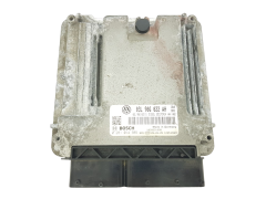 Ohjausyksikkö 03L906022AH 0281014985 VW Bosch