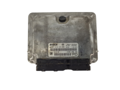 Ohjausyksikkö 24417169 0281010268 Opel Bosch GM 3370