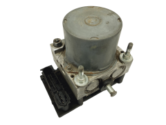 Abs-pumppu Opel Corsa C 13182319 0265800443 0265231583 Bosch 62787