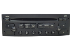 Radio-CD-soitin Citroen Peugeot 96635824XT PU-2859A Clarion 1134