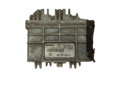 Ohjausyksikkö 030906026AC 0261203744/745 Volkswagen Bosch