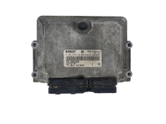 Ohjausyksikkö 55185365 0281010332 41AAA Alfa Romeo Bosch 52888