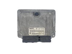 Ohjausyksikkö 24417167PB 0281010267 Opel Bosch 56056