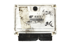 Ohjausyksikkö 0281011198 038906019LD Ford Bosch