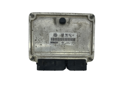 Ohjausyksikkö 038906012JJ 0281011997 VW Seat Bosch