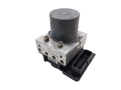 Abs-pumppu Mercedes W169 W245 A0064316712 0265951352 0265230870 2142