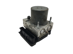 Abs-pumppu Citroen Xsara Picasso 9661963680 0265950330 Bosch 6214