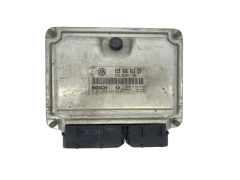 Ohjausyksikkö 038906012EM 0281010690 Seat Bosch 63902