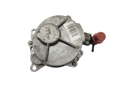Alipainepumppu 8200796080 Bosch Renault Nissan 2.0 DCI