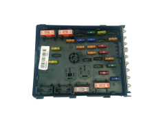Sulaketaulu 3C0937125 6359-2777 VW SEAT Audi 31980