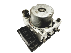 Abs-pumppu Toyota Yaris 89541-52110 44510-52220 Sumitomo 37949