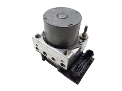 Abs-pumppu Fiat Stilo 51718108 0265800369 0265231437 Bosch 1104
