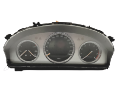 Kierroslukumittari Mercedes C A2045403748 A2C53287163 VDO