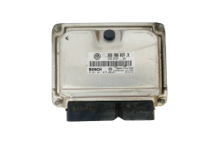 Ohjausyksikkö 038906019JK 0281011075 VW Bosch