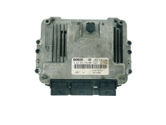 Ohjausyksikkö 0281011776 8200391966 8200386508 Renault Bosch 33743