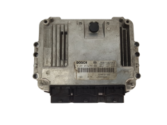 Ohjausyksikkö 0281012769 8200391966 8200558304 Renault Bosch 3777