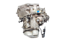 Manuaalivaihteisto 20A704 1.2 VTI Peugeot 208 Citroen C3 3