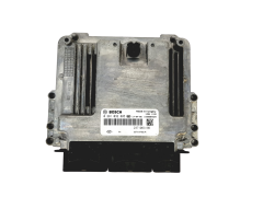 Ohjausyksikkö 0281032885 237106319R 237017921R Renault Bosch 28501