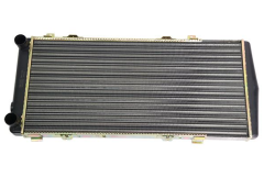 Moottorin Jäähdytin 6U0121253 11210126401 Skoda Felicia Vika