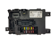 Moduuli 13142241 000292540 28084929 Opel GM 2153