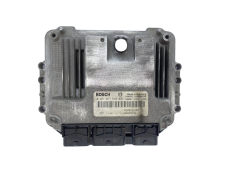 Ohjausyksikkö 0281011549 8200391966 8200370779 Renault Bosch 62533