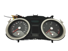 Kierroslukumittari Renault Megane 2 8200399700 B 49402