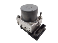Abs-pumppu Opel Corsa C 13182319 0265800443 0265231583 Bosch 1766