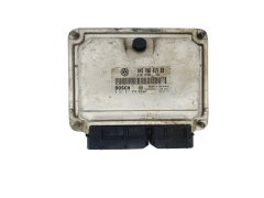 Ohjausyksikkö Seat VW 045906019BB 0281011074 Bosch 44713