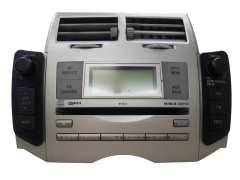 Radio-CD-soitin Toyota Yaris 86120-0D211 CQ-TS0570G W58824 2