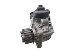 Ruiskutuspumppu VWAG 0986437434 0928400768 03L130111E 2.0 TDI
