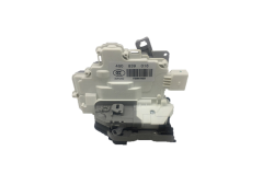 Oven lukitusmekanismi Taka Oikea 4G0839016 88391796401 VW Audi Vika