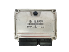 Ohjausyksikkö Seat 038906019NE 0281011824 Bosch 38027