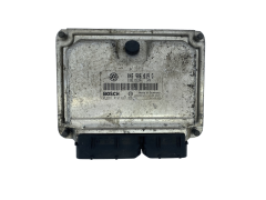 Ohjausyksikkö 045906019C 0281010697 VW Bosch 51346