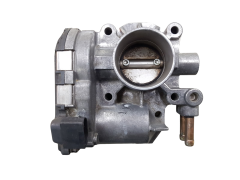 Kaasuläpän venttiili Toyota 22030-0Q010-A 0280750192 Bosch 2557