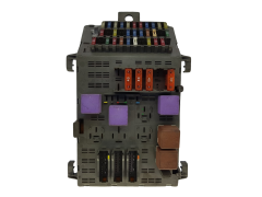 Moduuli 7703297637 Renault 1544