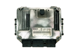 Ohjausyksikkö 0281011275 8200305678 8200269879 Renault Bosch 31169