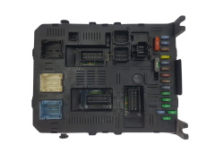 Ohjausyksikkö BSI 9663510580 2004 H05 PSA Johnson Controls 1951