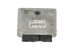 Moottorin Ohjausyksikkö 24467018LN 0281010859 Opel 38248