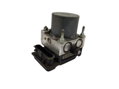 Abs-pumppu Opel Corsa C 13182319 0265800443 0265231583 Bosch 4631