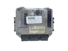 Ohjausyksikkö 0281011390 8200310863 8200349846 Renault Bosch 63643