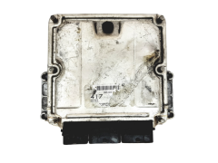 Ohjausyksikkö 0281010440 8200065994 Volvo Bosch 19745